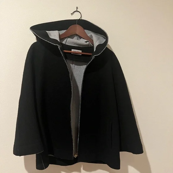 Cinzia Rocca Icons Short Wool-Blend Trench Coat, size 8 - Picture 2 of 5